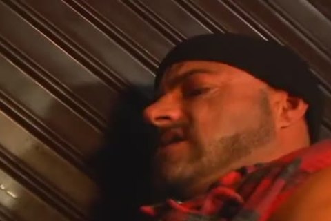 large Rig Bears - Scene 4