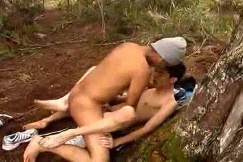 yummy LATIN twinks LOADING 1