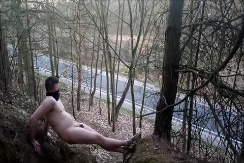 My naked Walk outdoors Part 3 Of 3. Comments Pleasethanx