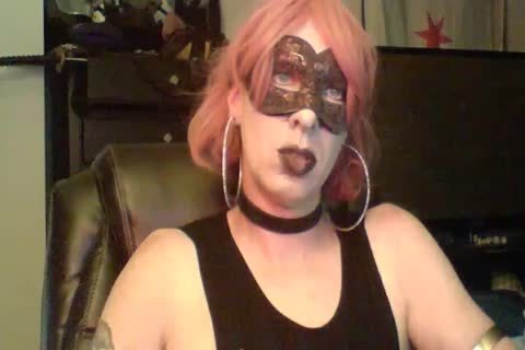 attractive Dancing Goth CD web camera Show (part 2 Of 2)