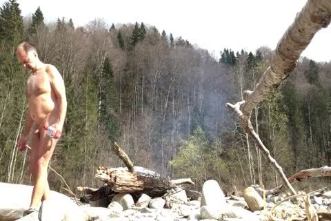 Nudist Starting-up His petite penis