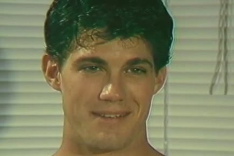 I don't know If u boys Can Take It, I Have A Real humongous 10-Pounder