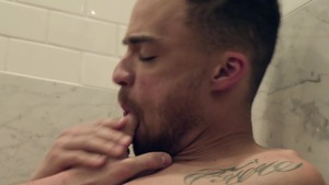 Gods Of Men - Young twink Jake Porter impressed by Beaux Banks