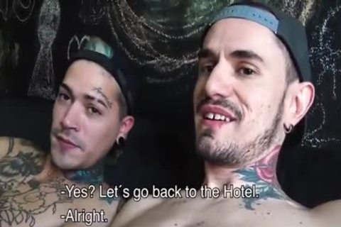 SeXYTourist gets Paid&poke In Hotel