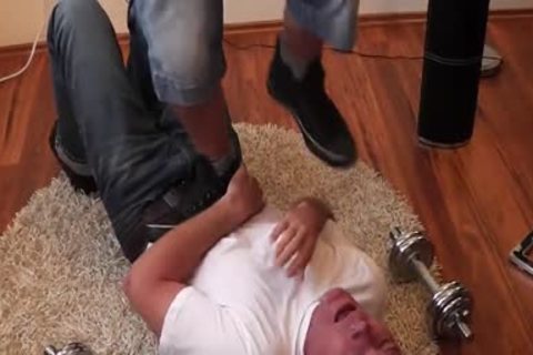 The Italian stallion taskmaster