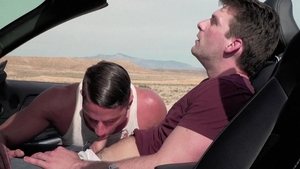 FalconStudios.com: Dirty hunk Dustin Holloway rushes jerks off