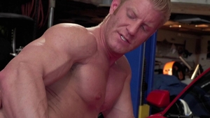 FalconStudios - Hard slamming & bodybuilder Johnny V