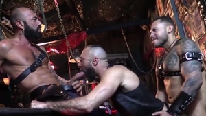 Fit impure Fuckers In A Fetish Bar! ?