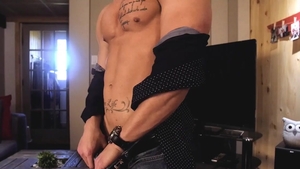 Maskurbate - Zack Lemec bends over