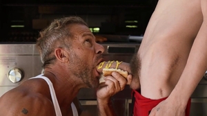 MEN: Wet american couple Joey Mills need loud sex
