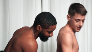 Men: Shadow's Stretching Surprises with Twink