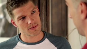 Next Door Raw: Awkward Moment