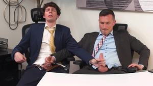 Jerk Buddies: Making use of empty office space